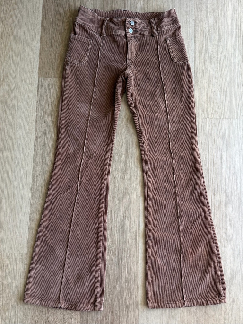 Brandy Melville Women’s Low-Rise Corduroy Flared Jeans Brown